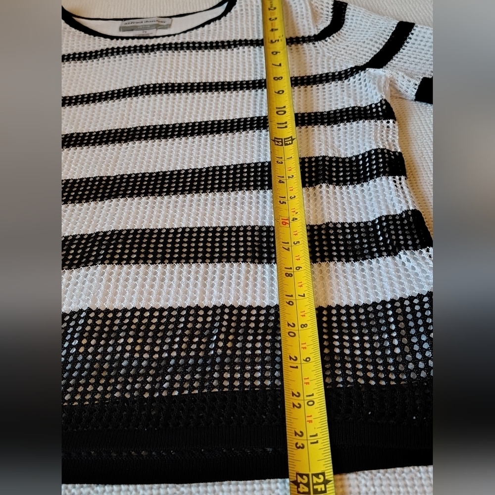 Alfred Dunner Black and White Knit Top Size PS - Picture 3 of 5